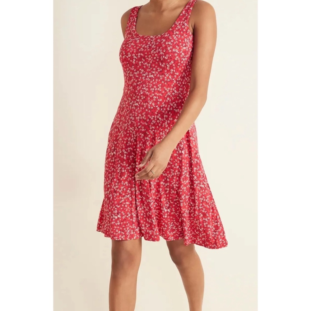 Old Navy Sleeveless Fit & Flare Jersey Dress
